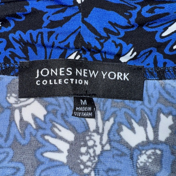 Jones New York Blue Floral Pattern Sleeveless Blouse - Picture 4 of 4